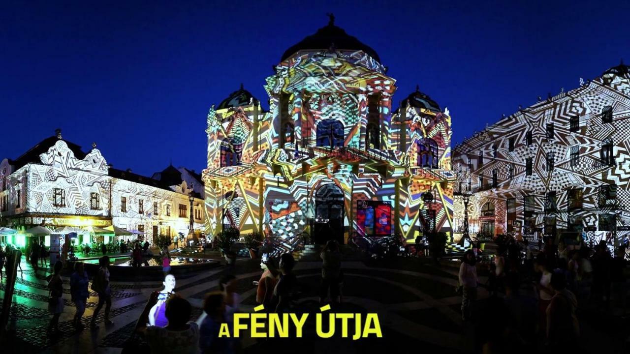 Egyetemvaros - A. Apartman Pécs Exteriör bild